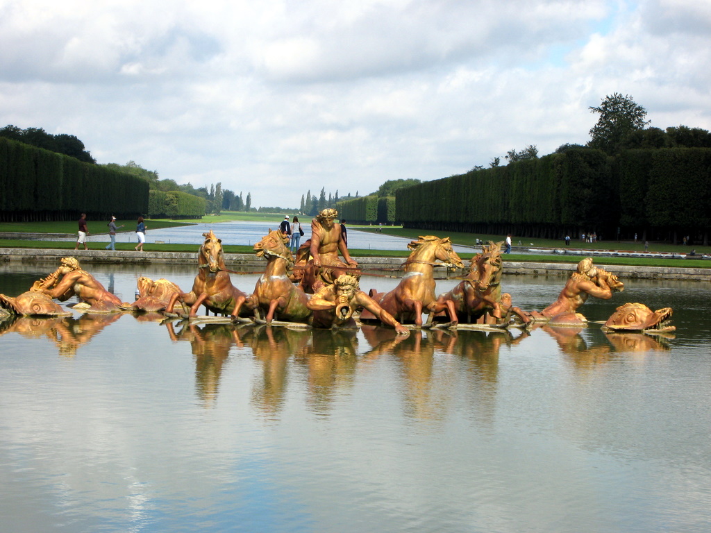 VersaillesFountain.JPG